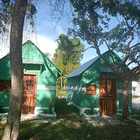 Cabanas Kukulkan Xpujil Buitenkant foto