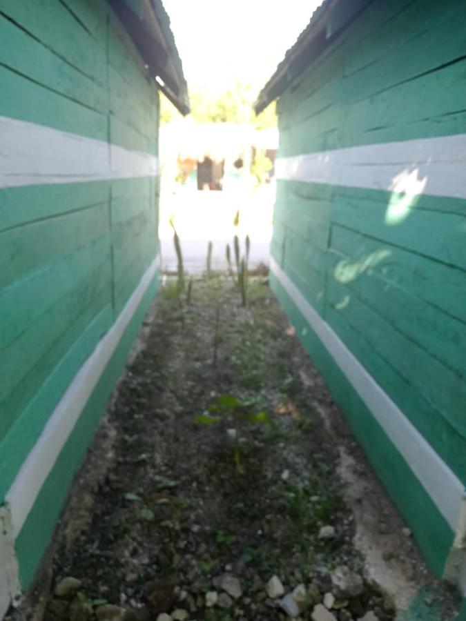 Cabanas Kukulkan Xpujil Buitenkant foto